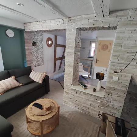 Semesterbostad Charmante Maison Alsacienne, Jardin Et Sauna Châtenois
